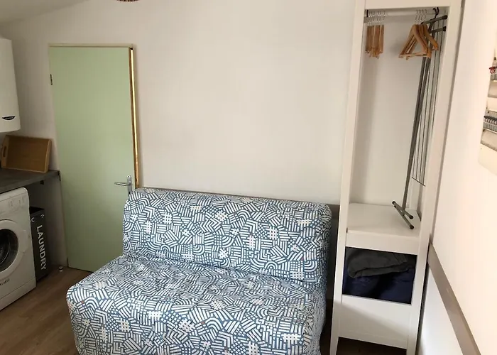 Fumeur Calme Quartier Du Marche * Bastia (Corsica)