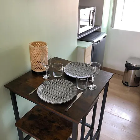 Fumeur Calme Quartier Du Marche Bastia (Corsica)